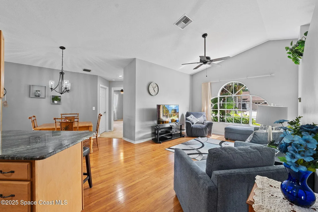 Photo of 428 Kimberly Drive