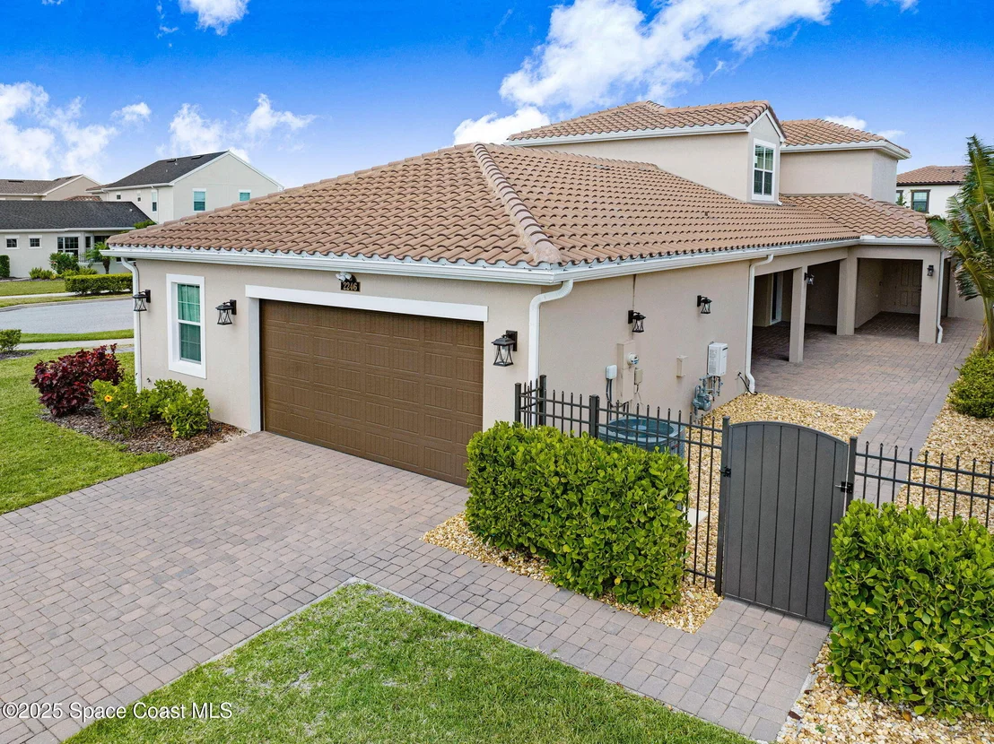Photo of 2246 Pravny Lane