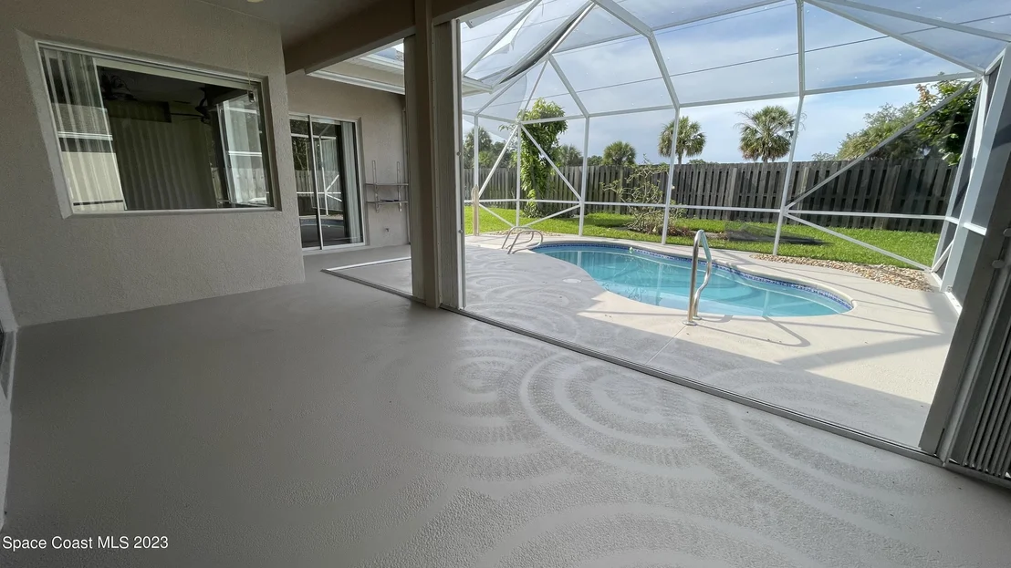 Photo of 2223 Woodfield Circle