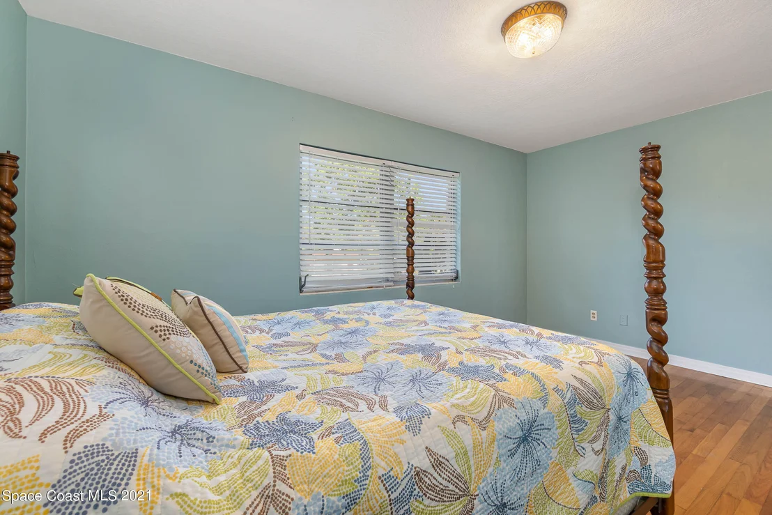 Photo of 108 S Indian Circle
