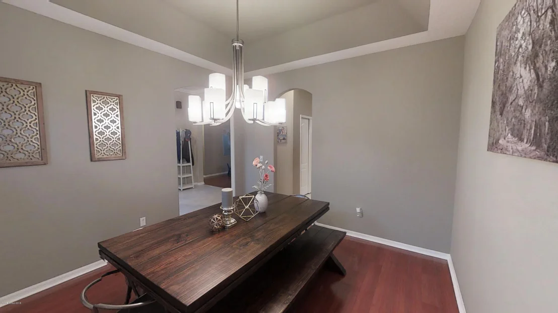Photo of 975 Carriage Hill Road