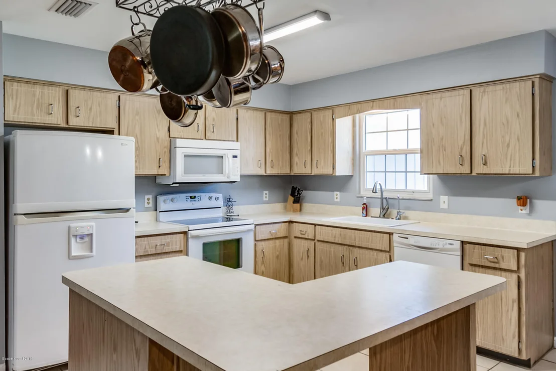 Photo of 3955 Monterey Street
