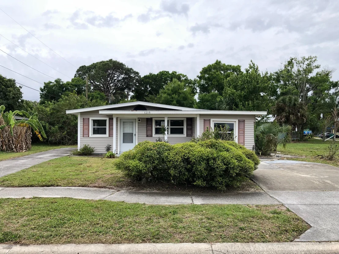 Photo of 1215 Counts Street