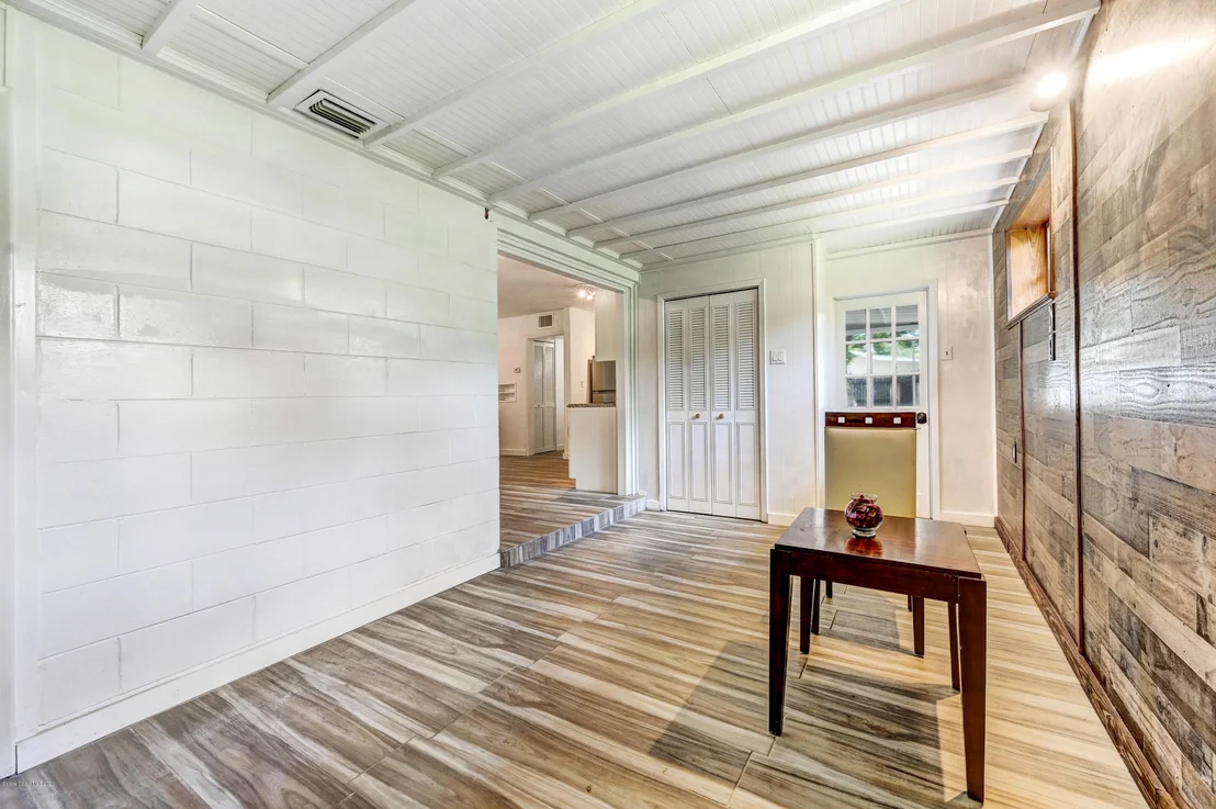 Photo of 1211 Westview Drive