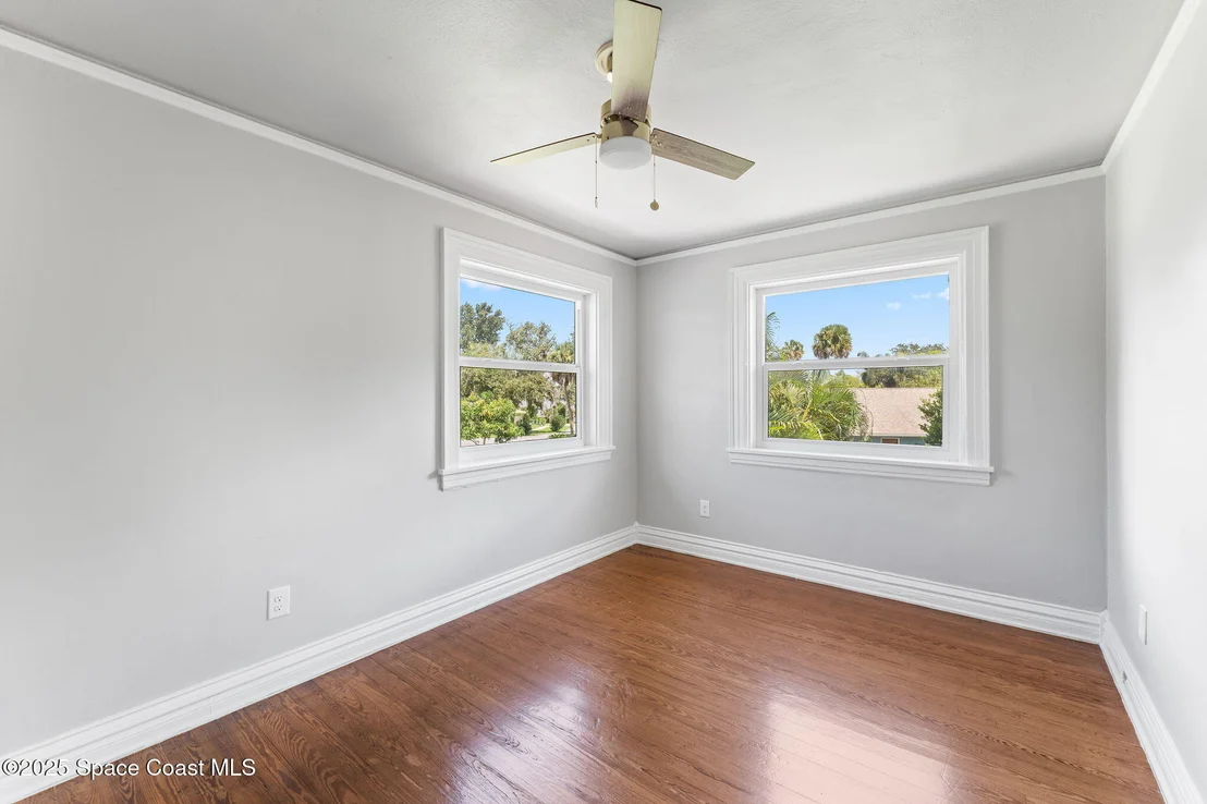 Photo of 121 Circle Drive