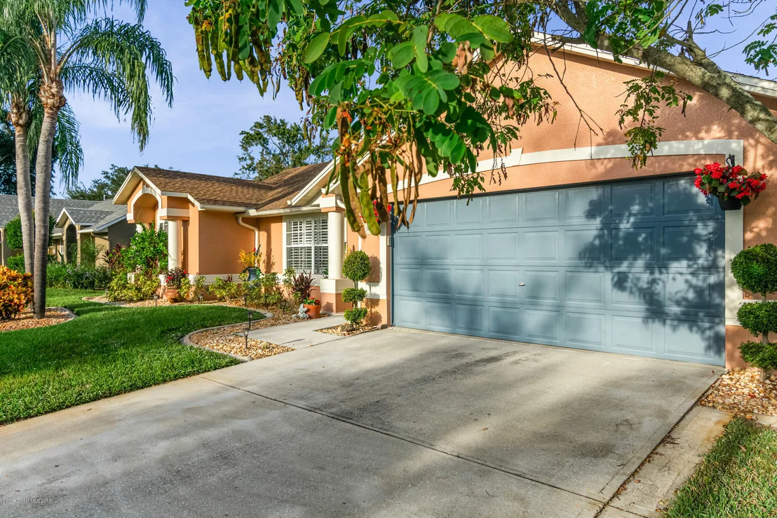 Photo of 3340 Lake View Circle