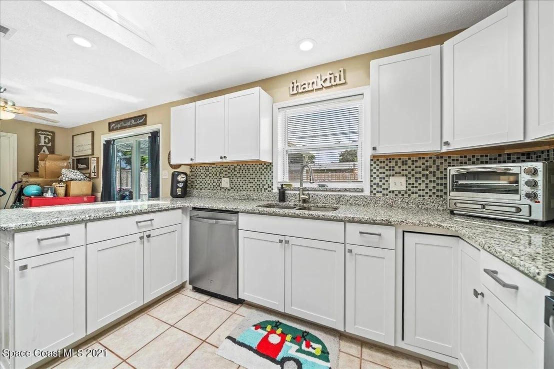 Photo of 982 Macco Road