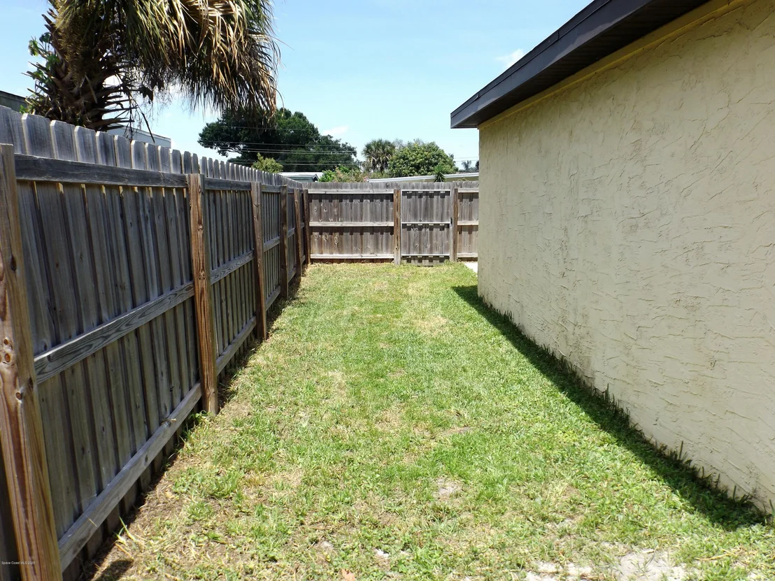 Photo of 1311 Ashwood Drive