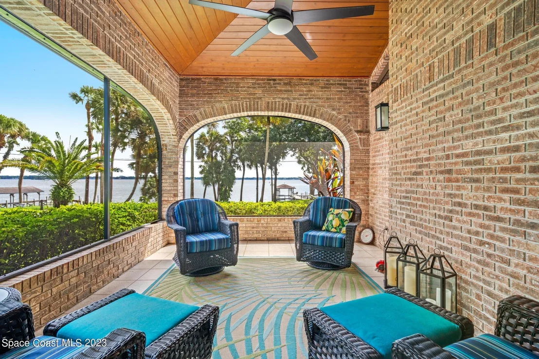 Photo of 1421 Rockledge Drive