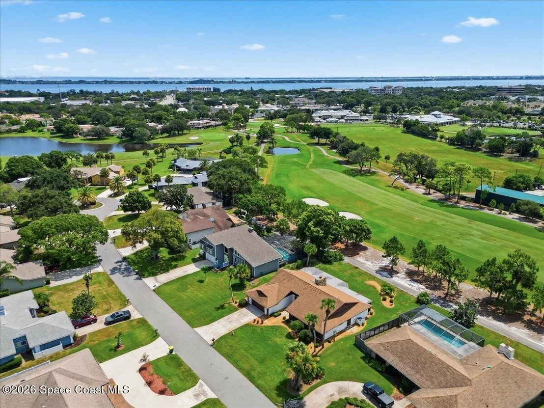 Photo of 653 Doral Lane
