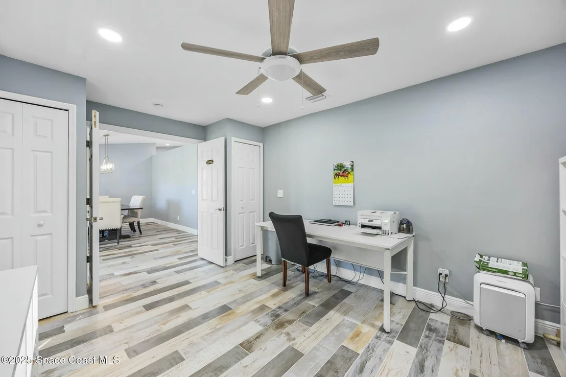 Photo of 2030 Belmont Way