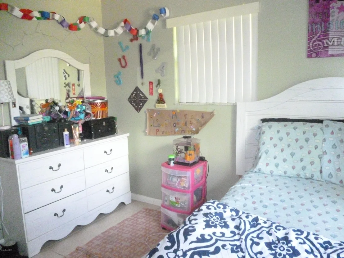 Photo of 1239 Packer Road SE