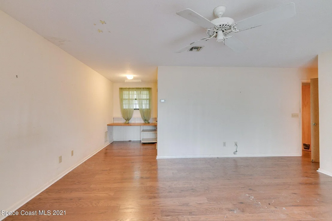 Photo of 2650 Washington Street