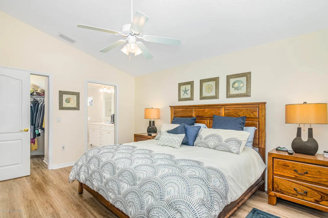 Photo of 7147 Broderick Drive