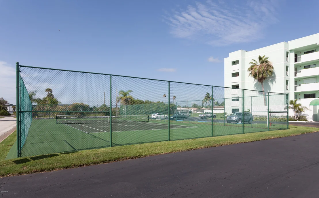 Photo of Unit 2405 at 1750 Commodore Boulevard