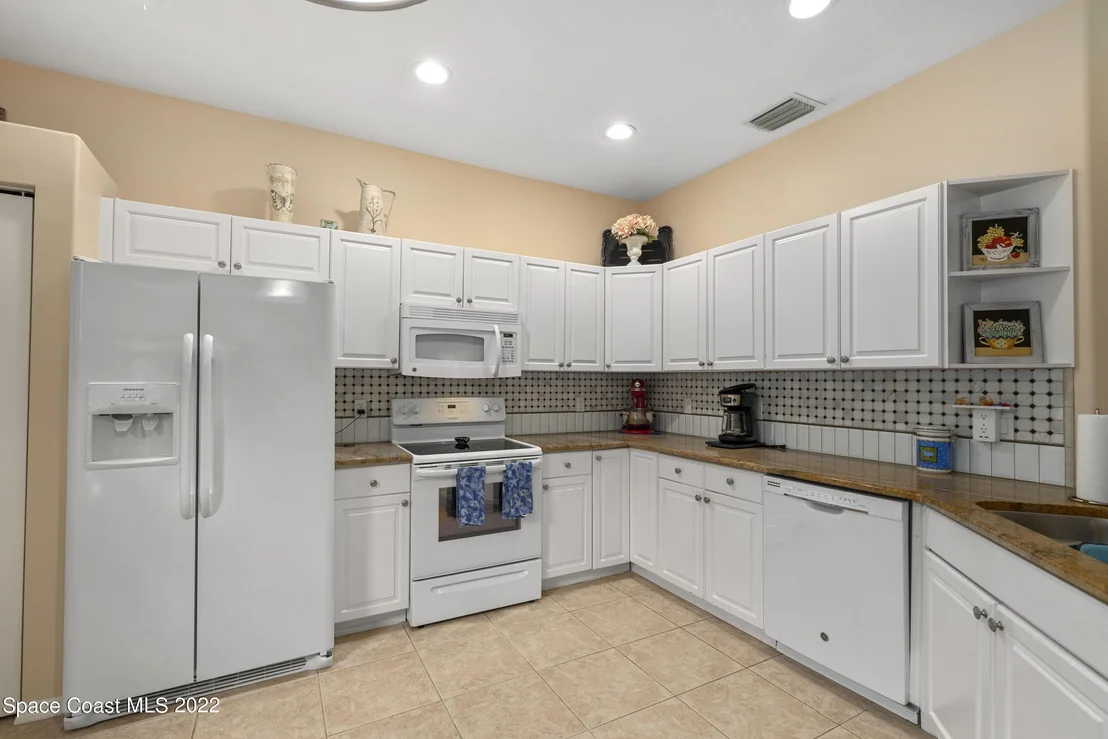 Photo of 1435 Tradewinds Way