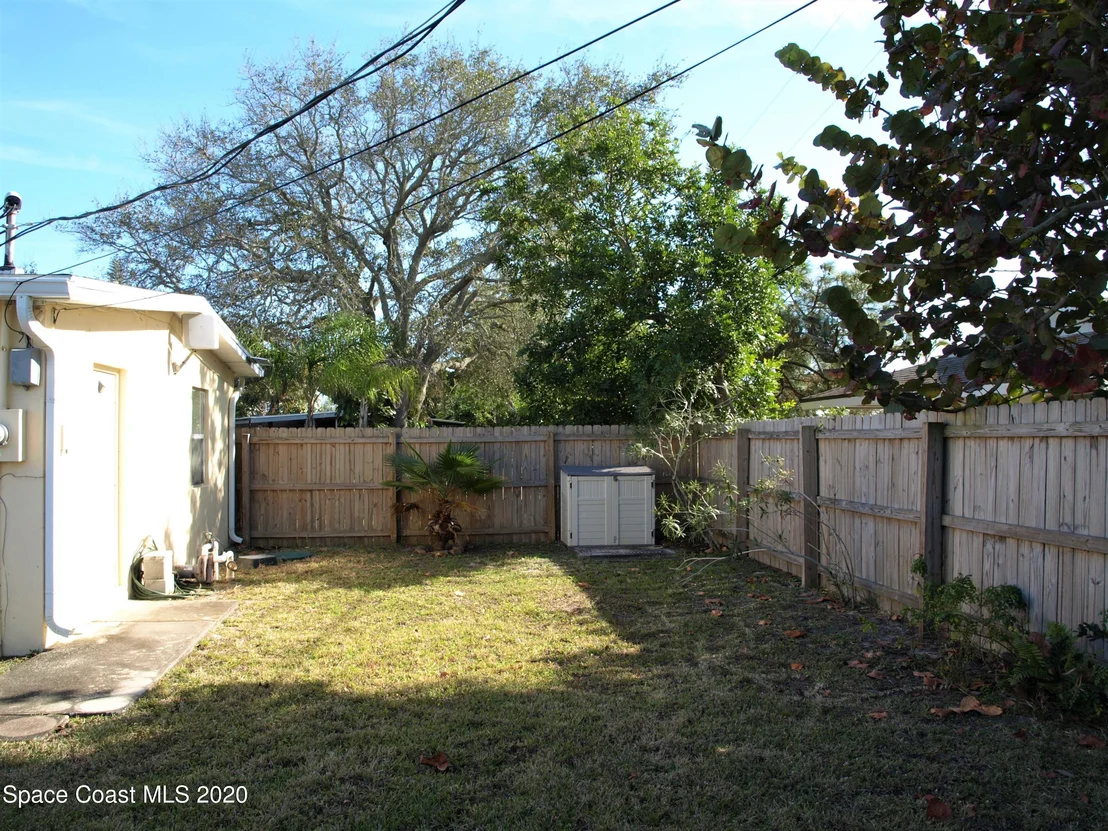 Photo of 1084 Cable Lane NE