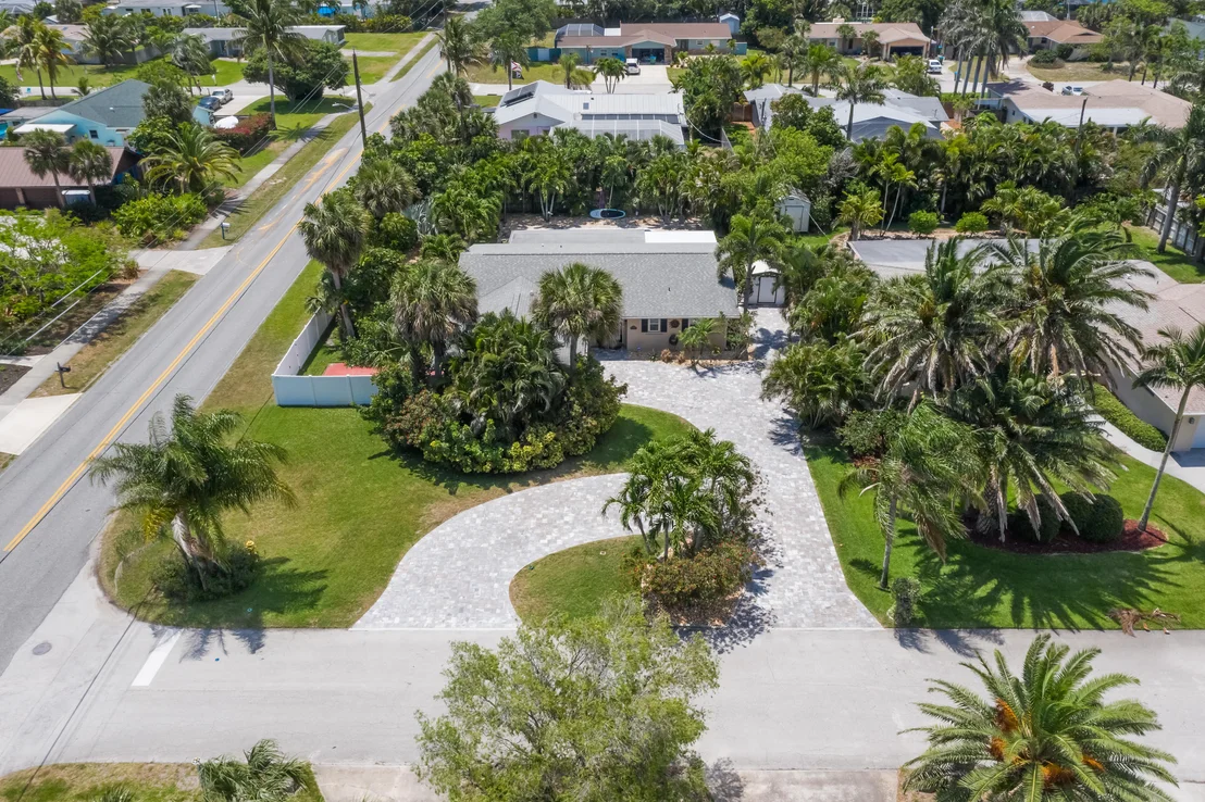 Photo of 401 5th Avenue
