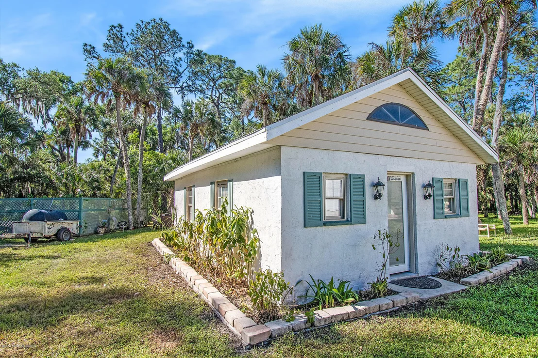 Photo of 6095 State Road 46 Highway