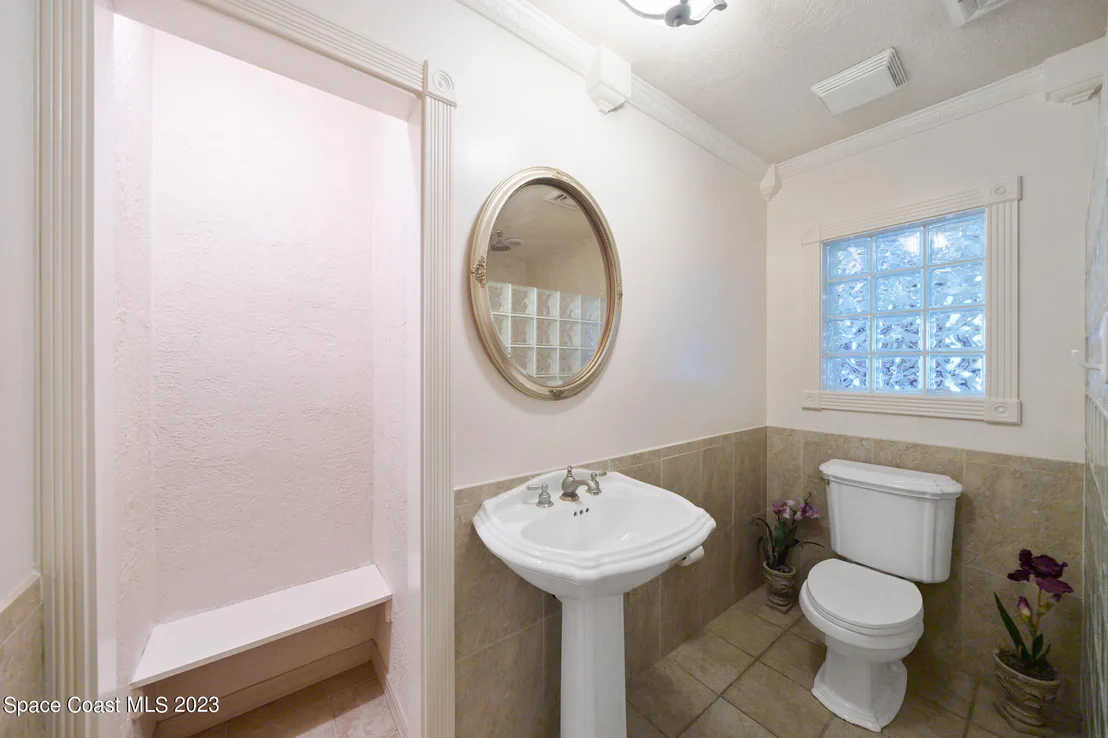 Photo of 863 Pelican Lane