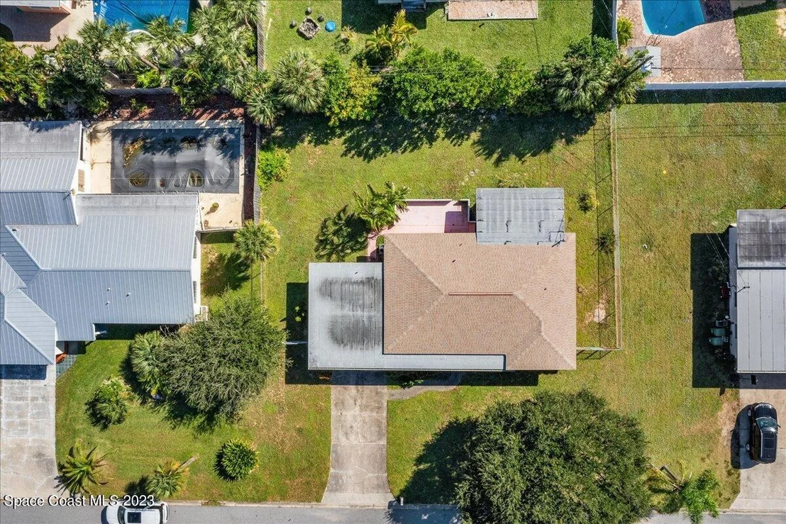 Photo of 2320 Reef Avenue