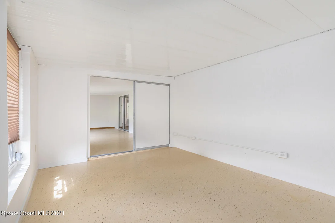 Photo of 1961 Tallpalm Road