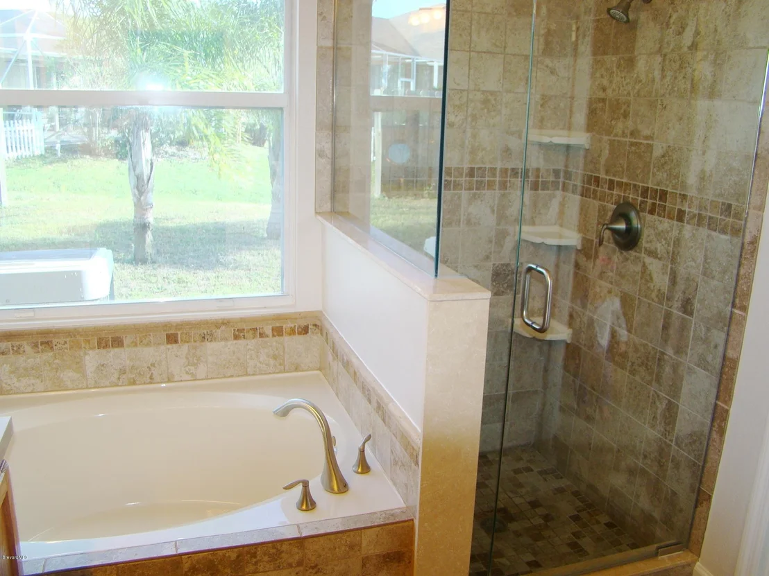 Photo of 821 Benton Drive