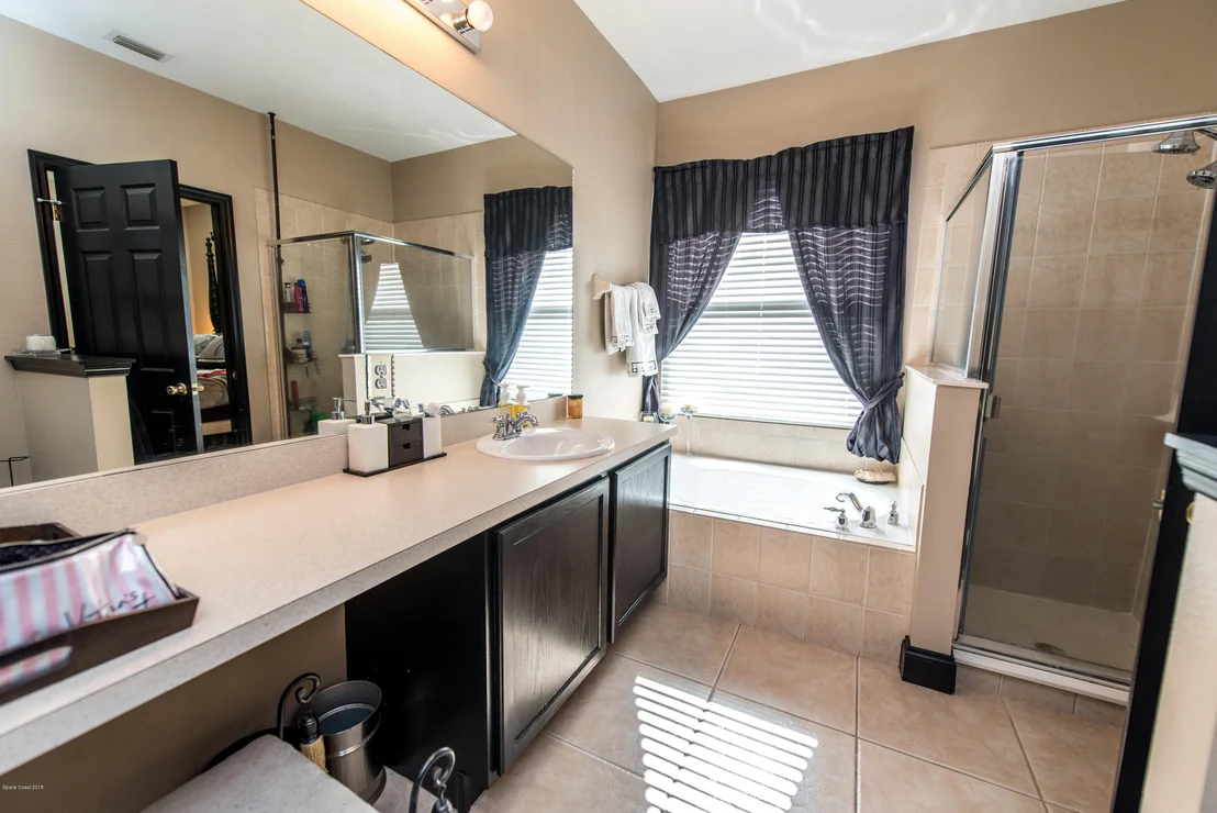 Photo of 1135 Bolle Circle