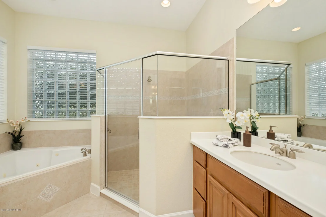 Photo of 5820 Rusack Drive