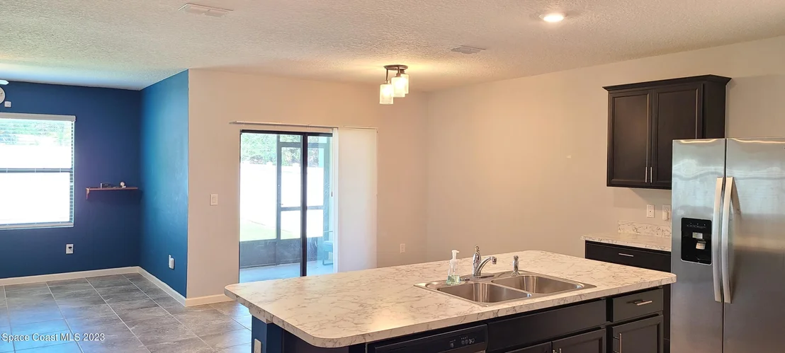Photo of 548 Coyote Drive