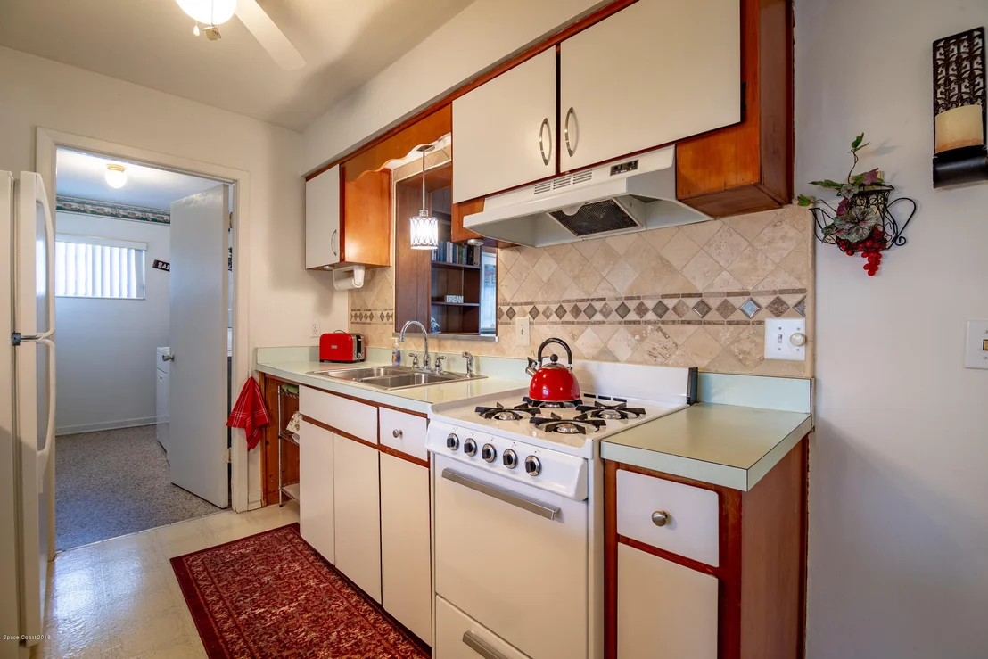 Photo of 1292 Estridge Drive