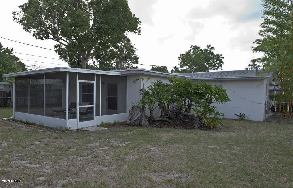 Photo of 945 Cristobal Drive