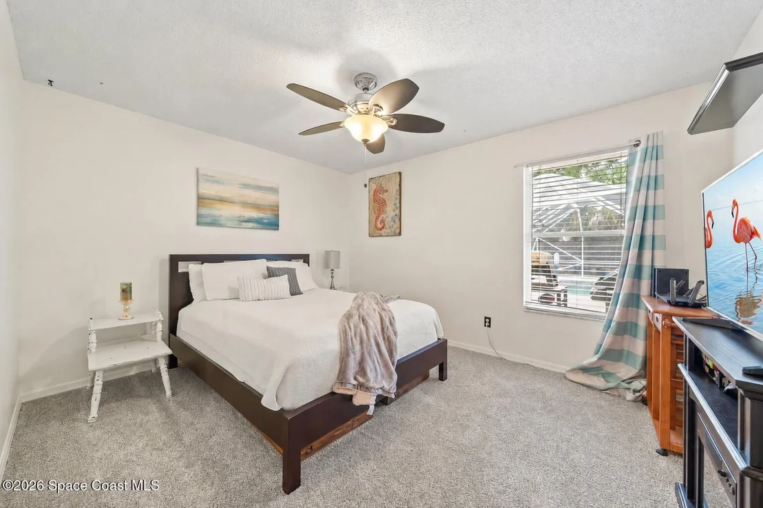 Photo of 3320 Lakeview Circle