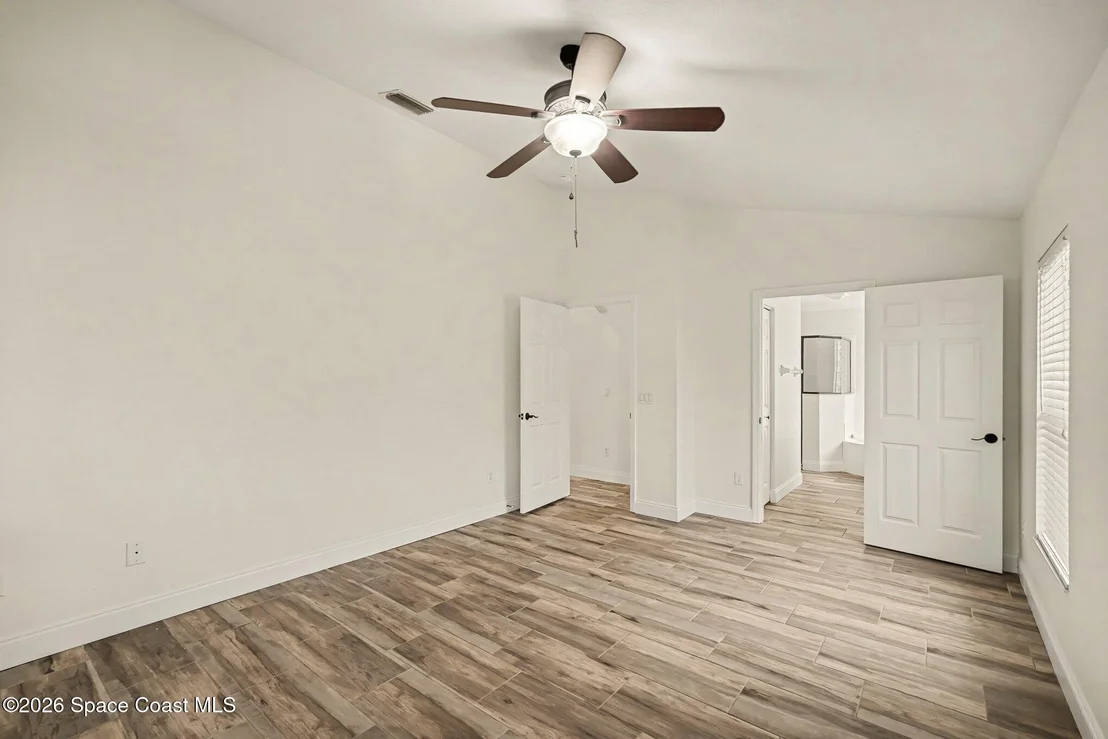 Photo of 2693 Bradfordt Drive