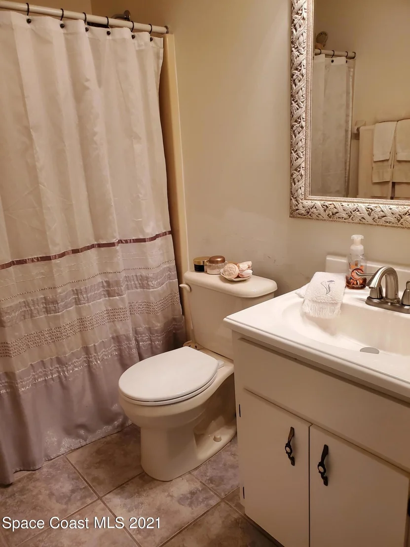 Photo of 1476 California Drive
