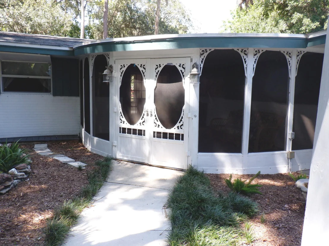 Photo of 5344 Crane Road