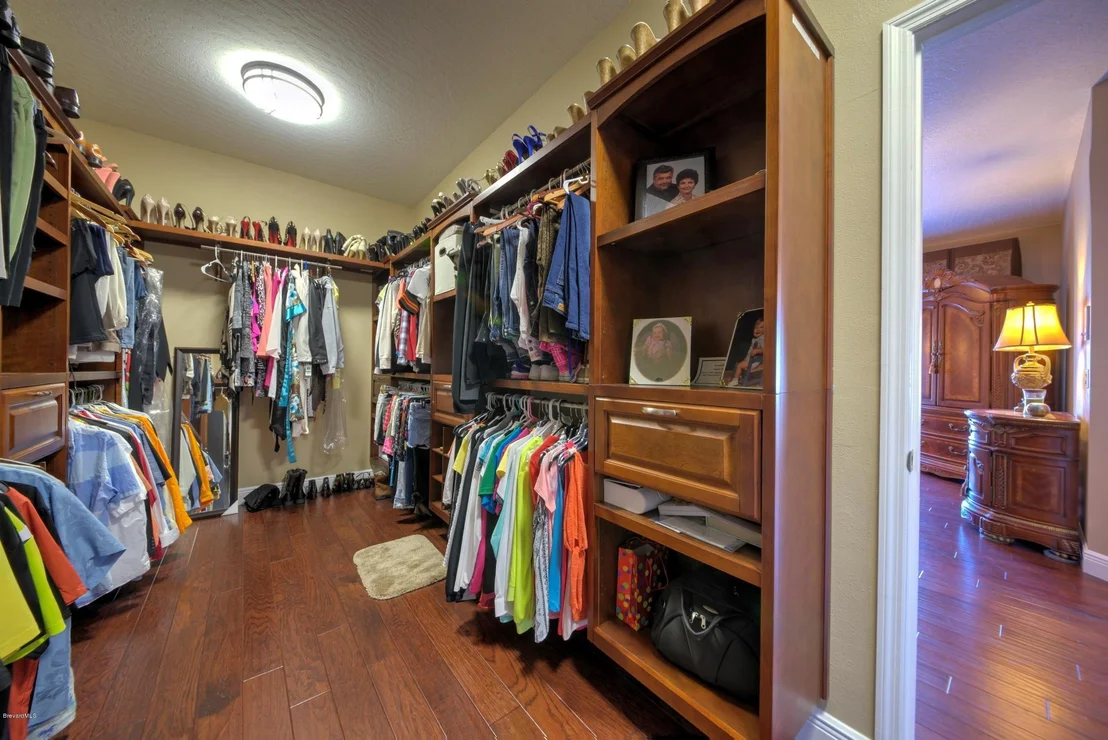 Photo of 5918 Newbury Circle
