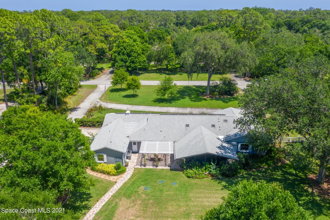 Photo of 1180 Ashlyn Drive