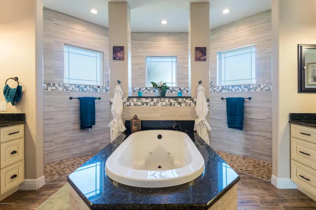 Photo of 1805 Benjamin Road