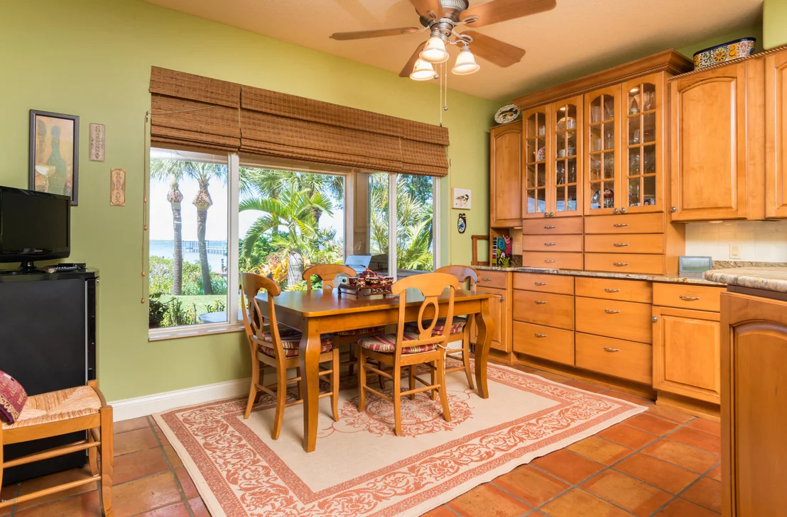 Photo of 333 Island Drive