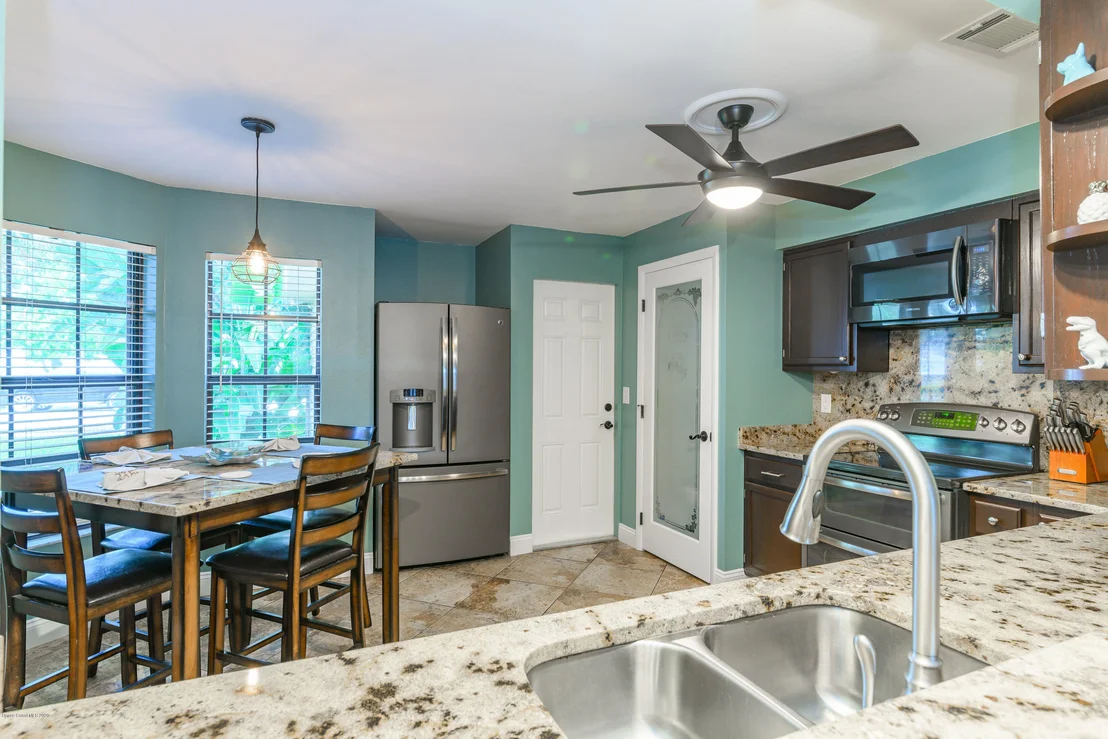 Photo of 816 Pine Shadows Avenue