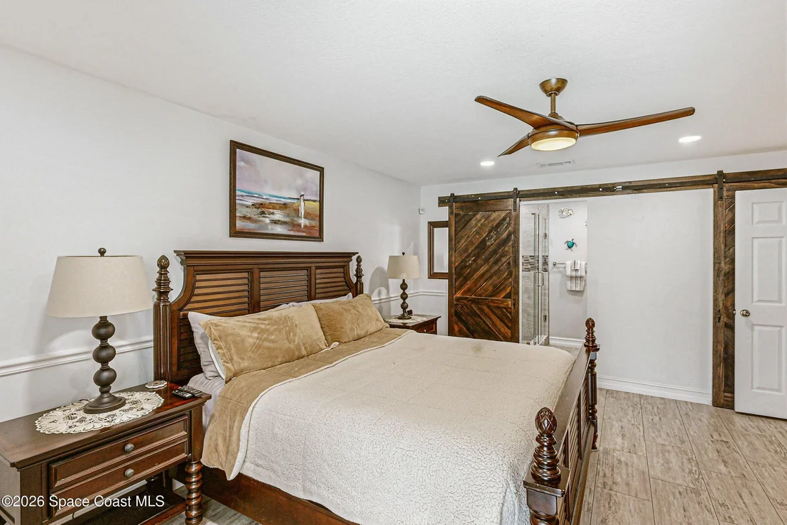 Photo of 413 Orlov Road NW