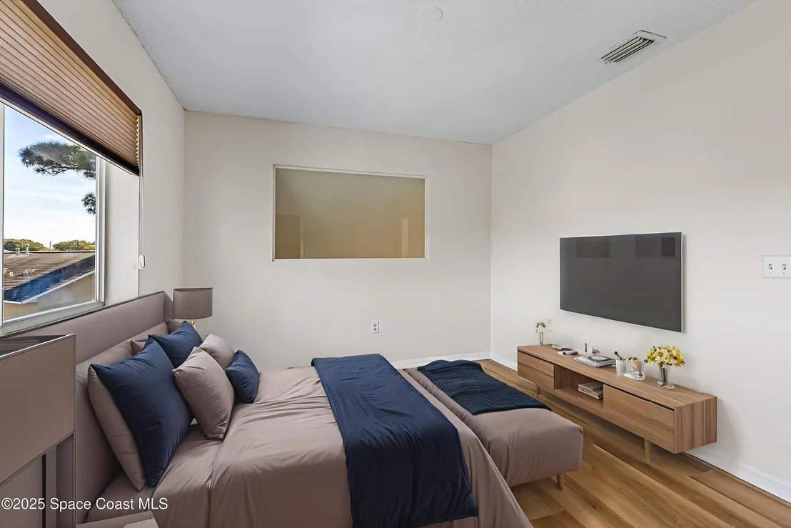 Photo of 822 Emerald Way