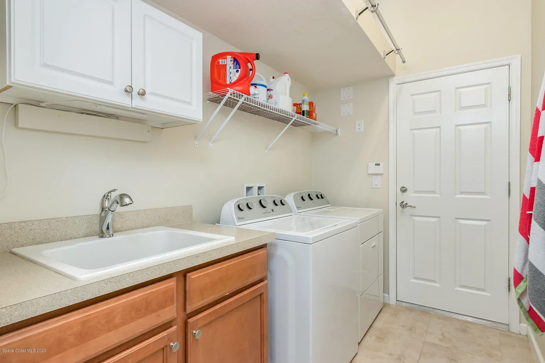 Photo of 1406 Dittmer Circle SE