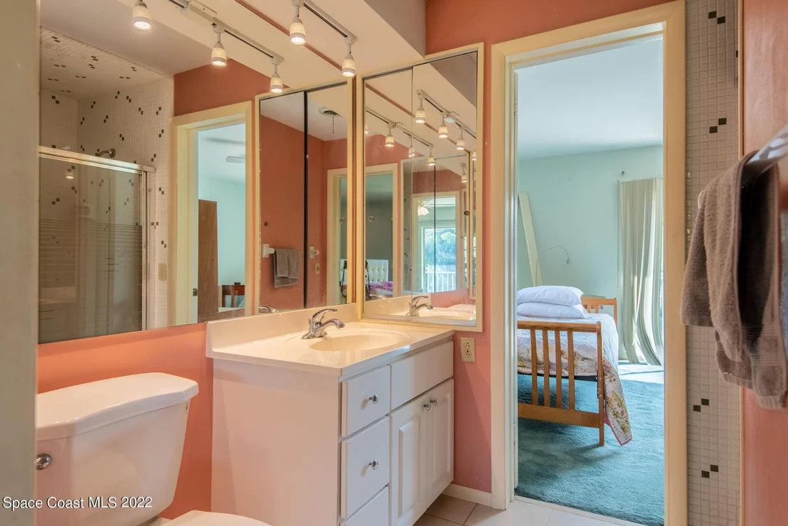 Photo of 72 Riverview Terrace