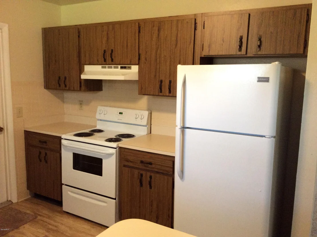 Photo of 1180 NE Riviera Drive