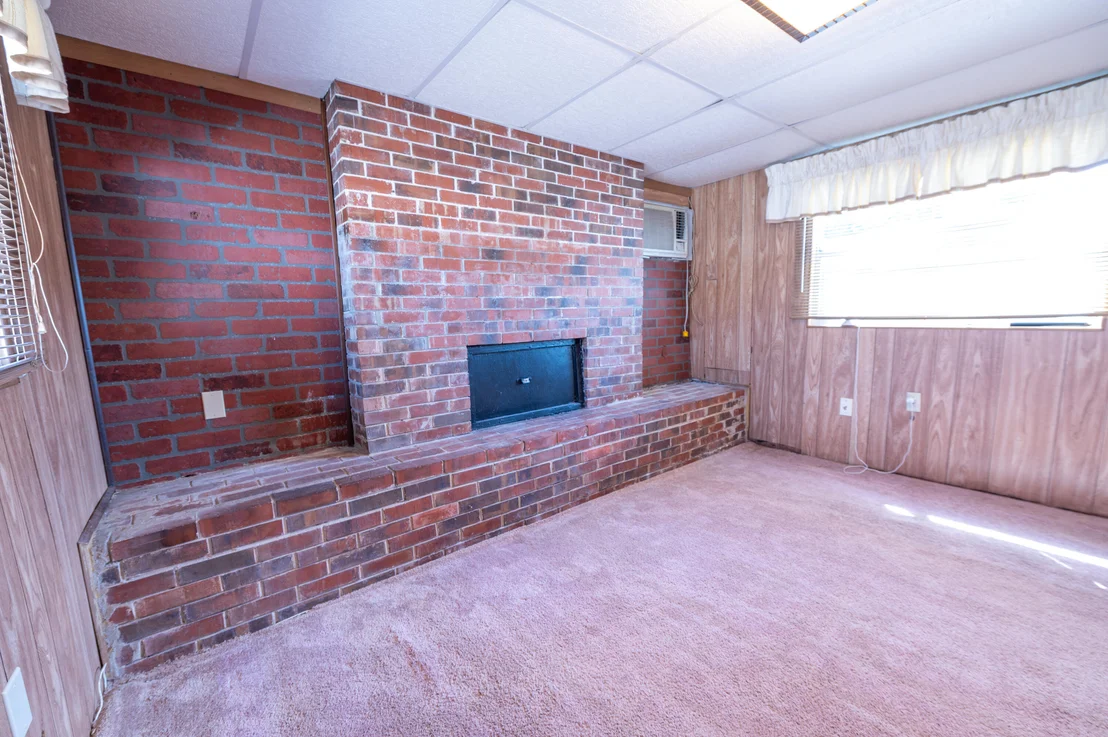 Photo of 1385 Eva Lane