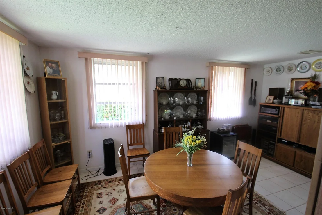 Photo of 310 Vesta Circle