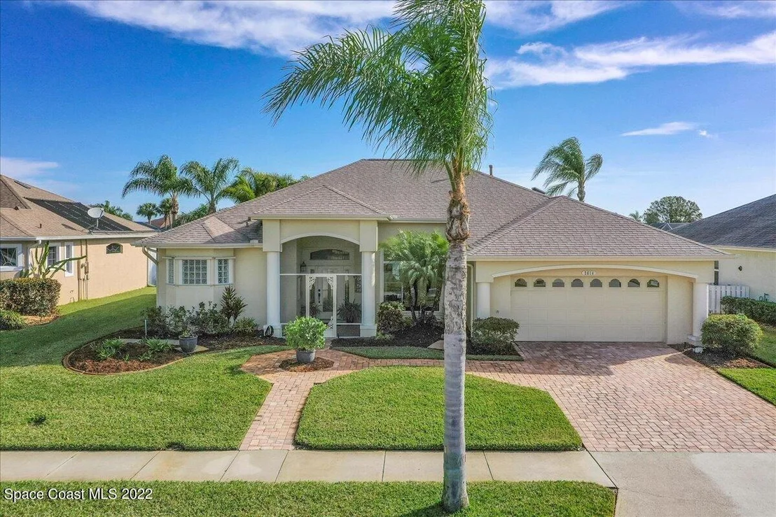 Photo of 2614 Canterbury Circle
