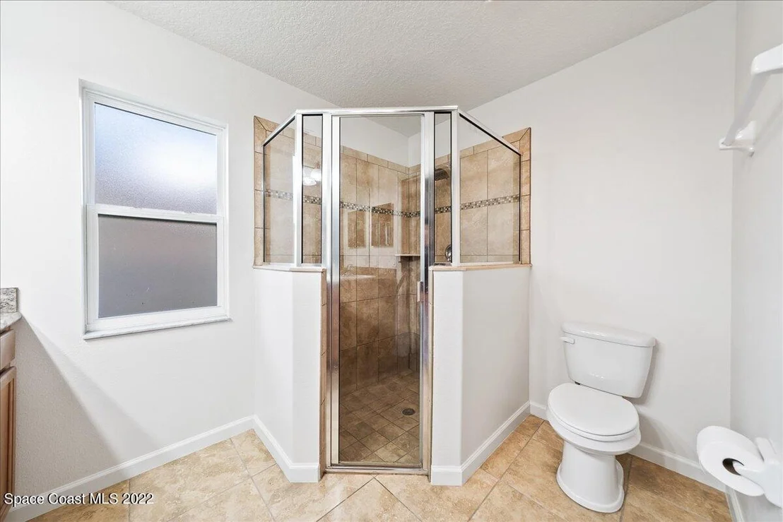 Photo of 6175 Adina Road